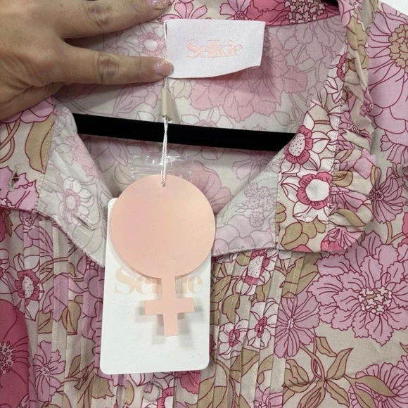 Selkie RARE Tuxedo Blouse Wallflower Pink Ruffle Floral Shirt Plus Size 4X NEW - Picture 7 of 9